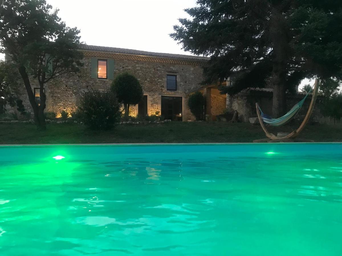 La Bergerie Des Amandiers Chambres Et Table D'Hotes Malataverne Exterior foto